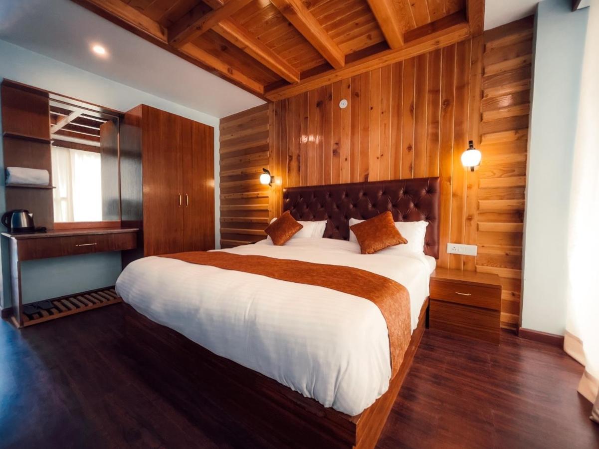 Winterline Resort Near Mall Road Manali - Centrally Heated & Air Cooled Esterno foto